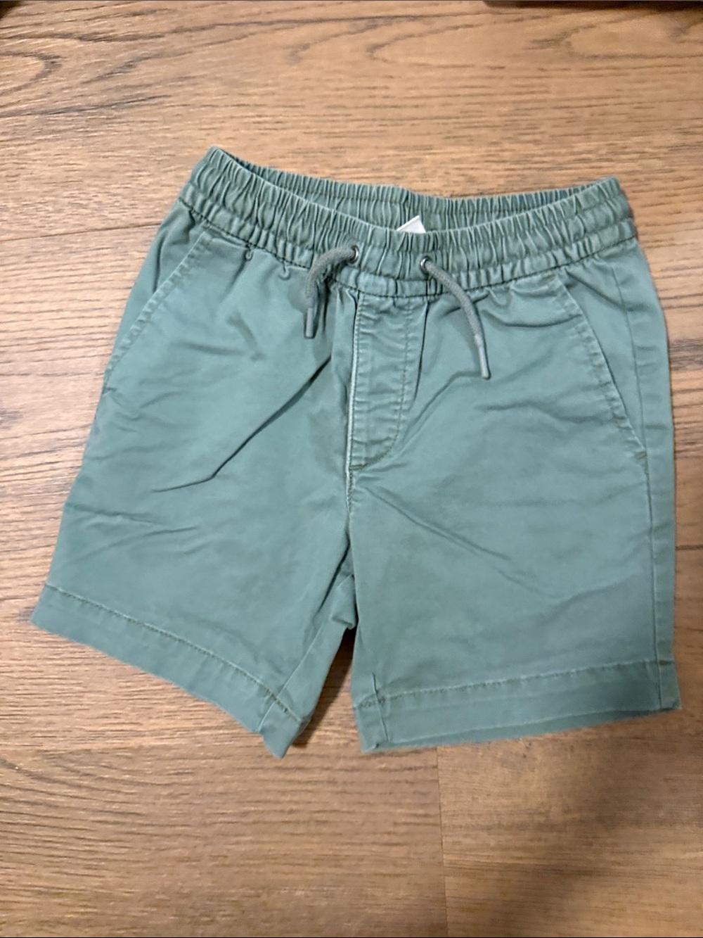 GAP boys' green pull-on shorts